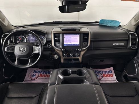 Used 2022 RAM 1500 Laramie AWD/4WD image 30