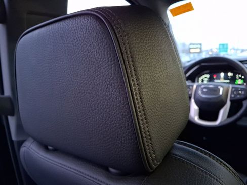 Used 2023 GMC Sierra 1500 Denali image 13