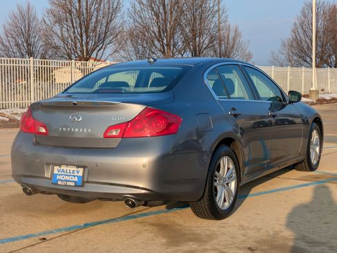 Used 2012 INFINITI G37 X AWD w/ Premium Pkg image 6