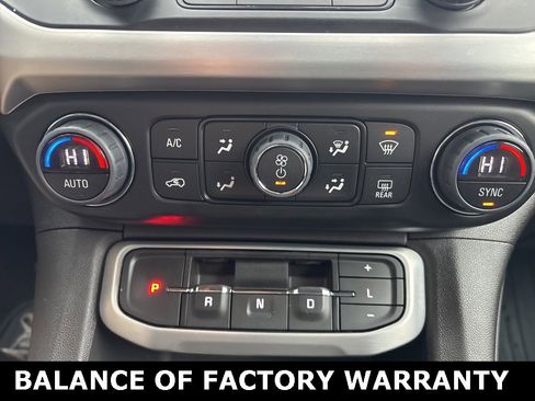 Used 2023 GMC Acadia SLE w/ Driver Convenience Package image 32