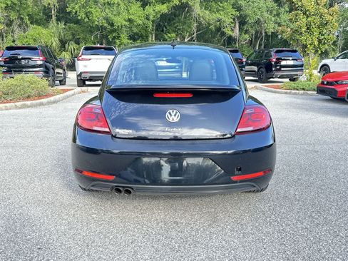 Used 2018 Volkswagen Beetle 2.0T S FWD image 5