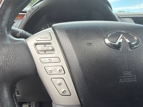Used 2015 INFINITI QX80 4WD w/ Deluxe Technology Package image 17