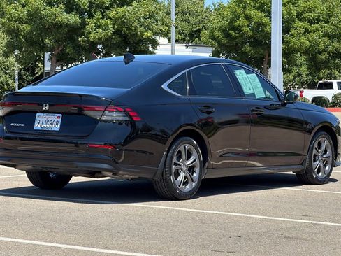 Used 2023 Honda Accord EX image 4