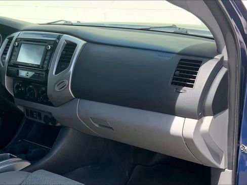 Used 2014 Toyota Tacoma PreRunner RWD image 23