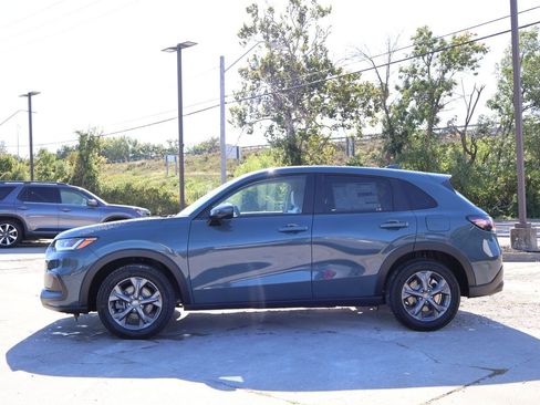 New 2027 Honda HR-V LX image 3