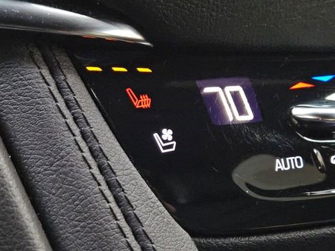 Certified 2022 Cadillac XT5 Premium Luxury w/ Technology Package image 22