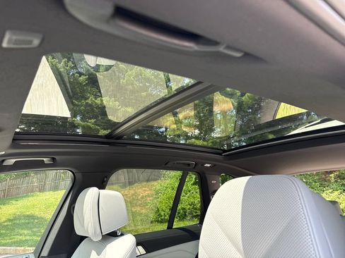 New 2026 BMW X5 xDrive40i w/ M Sport Package AWD/4WD image 19