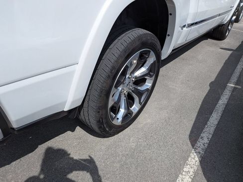 Used 2022 RAM 1500 Limited AWD/4WD image 10