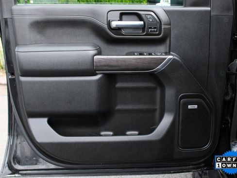 Used 2022 Chevrolet Silverado 2500 LTZ w/ LTZ Plus Package image 14