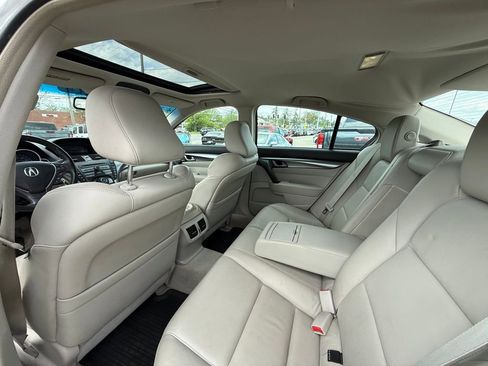 Used 2010 Acura TL image 23