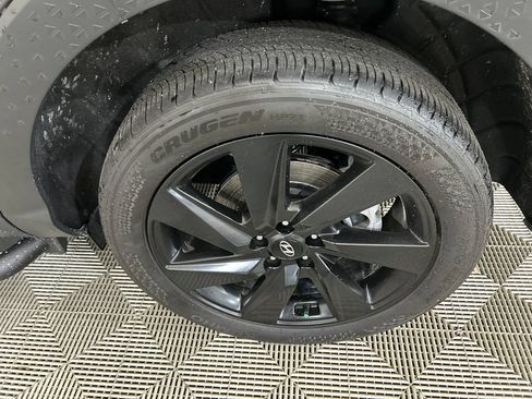 Certified 2024 Hyundai Santa Cruz Night AWD/4WD image 11