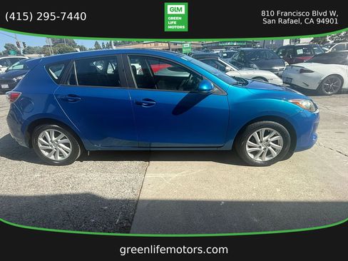 Used 2012 MAZDA MAZDA3 i Touring FWD image 4