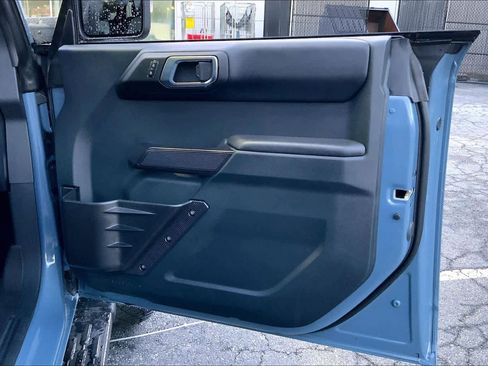 Used 2024 Ford Bronco Badlands image 21