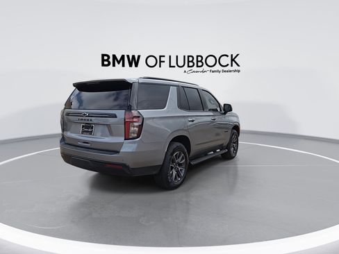 Used 2024 Chevrolet Tahoe Z71 w/ Luxury Package AWD/4WD image 8