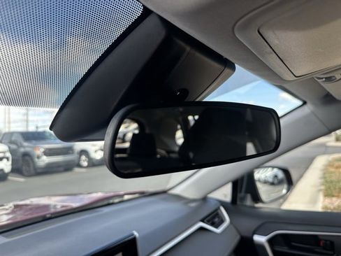 Used 2024 Toyota RAV4 LE image 29