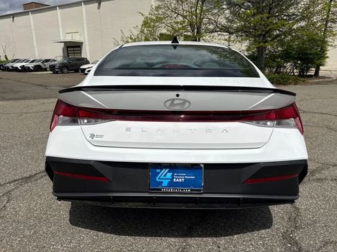 New 2026 Hyundai Elantra Sport FWD image 10