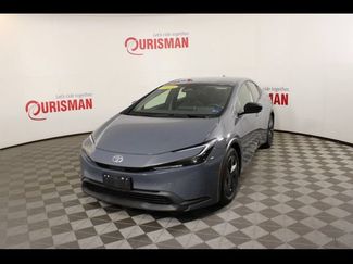 Used 2025 Toyota Prius LE FWD video 1