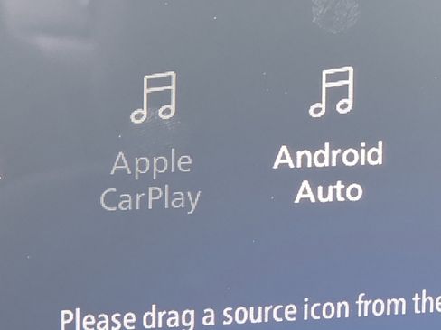 Used 2025 Nissan Altima 2.5 SV image 3