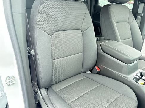 Used 2024 GMC Canyon Elevation image 29