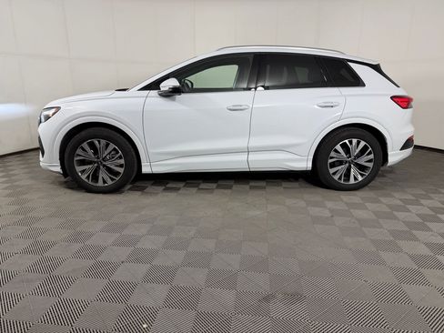Used 2025 Audi Q4 e-tron Premium w/ Premium Plus RWD image 2