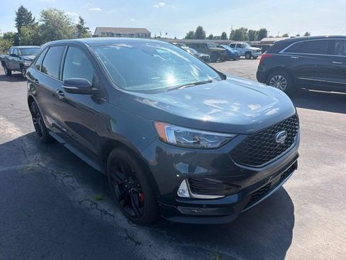 Used 2024 Ford Edge ST w/ Equipment Group 401A AWD/4WD image 2