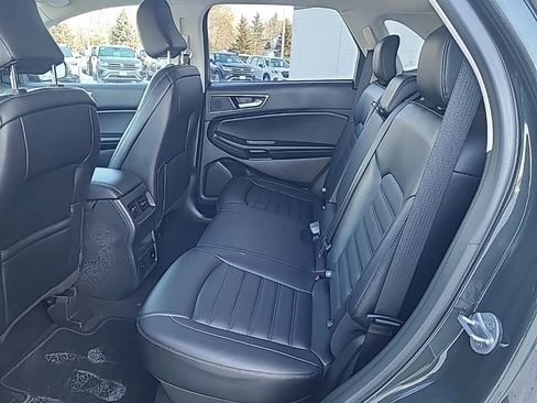 Used 2023 Ford Edge SEL w/ Convenience Package image 17