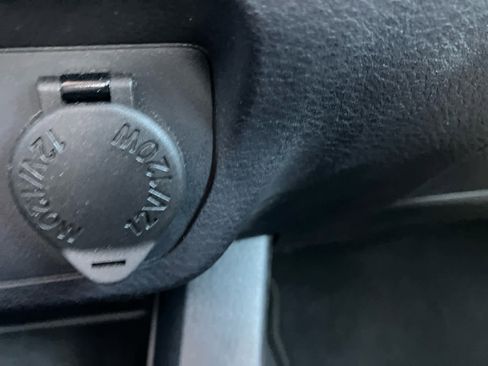 Certified 2020 Toyota Tacoma Limited image 36