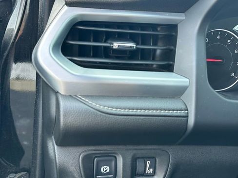 Used 2018 GMC Acadia SLE w/ Driver Alert Package I image 14