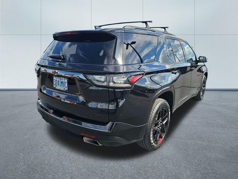 Used 2021 Chevrolet Traverse Premier w/ Redline Edition AWD/4WD image 6