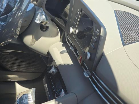 New 2026 Hyundai Elantra Sport image 7