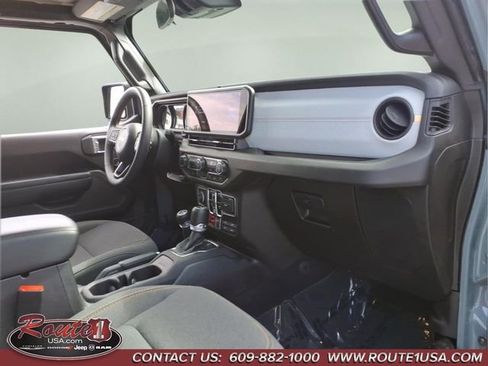 Certified 2024 Jeep Wrangler Unlimited Sport AWD/4WD image 13