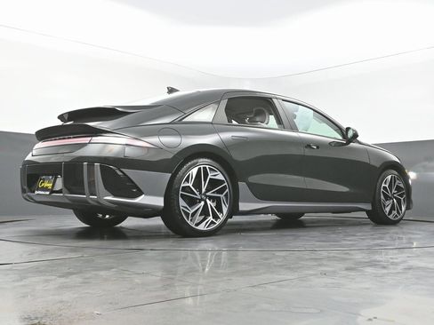 Used 2023 Hyundai Ioniq 6 SEL image 44