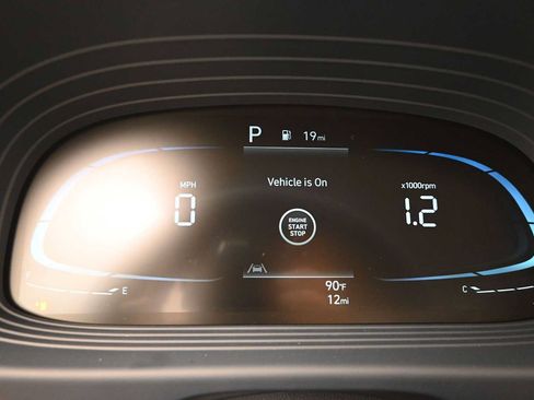 New 2026 Hyundai Venue SEL FWD image 17