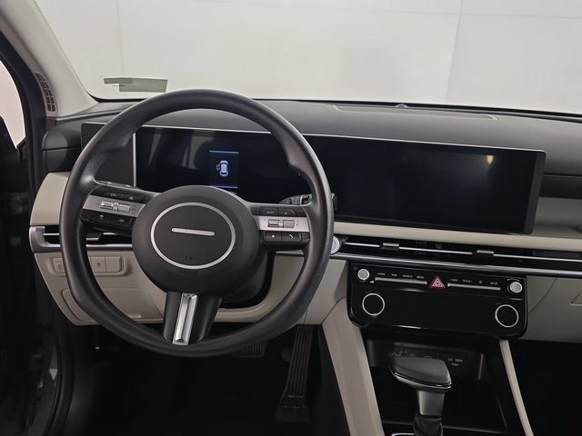 Used 2025 Hyundai Tucson SEL AWD/4WD image 12