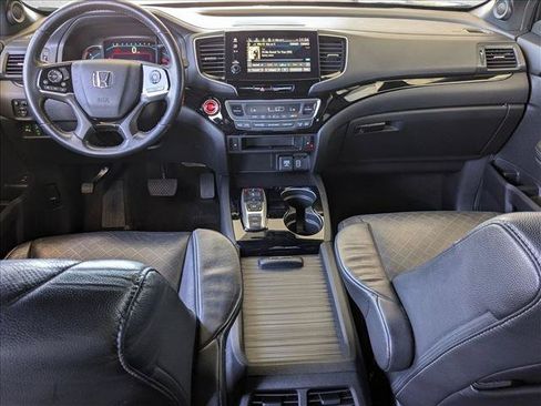 Used 2020 Honda Passport Touring image 17