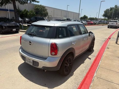 Used 2016 MINI Cooper Countryman FWD image 6
