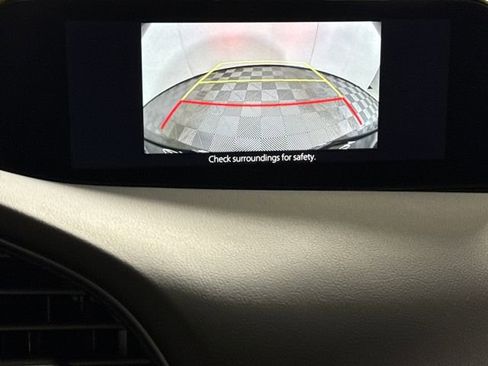Used 2023 MAZDA MAZDA3 s image 28