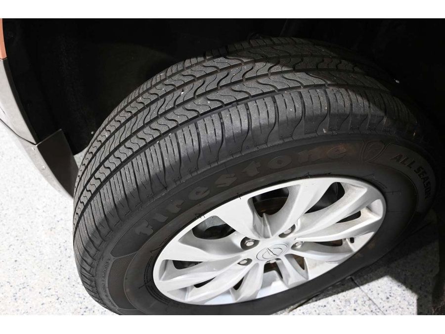 Used 2017 Chrysler Pacifica Touring-L FWD image 11