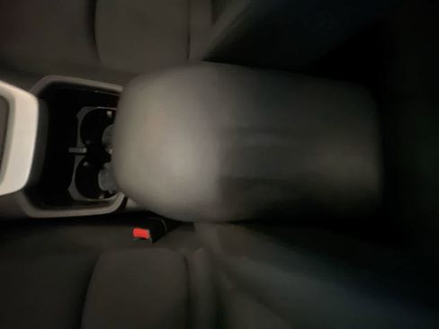 Certified 2025 Toyota RAV4 XLE image 21