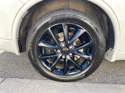 Used 2018 Dodge Durango GT w/ Blacktop Package RWD image 18