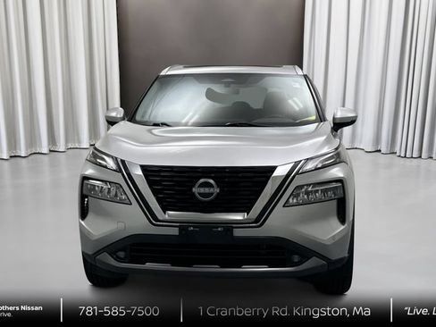 Certified 2022 Nissan Rogue SL w/ SL Premium Package AWD/4WD image 2