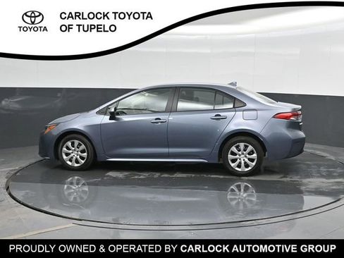 Used 2026 Toyota Corolla LE image 8