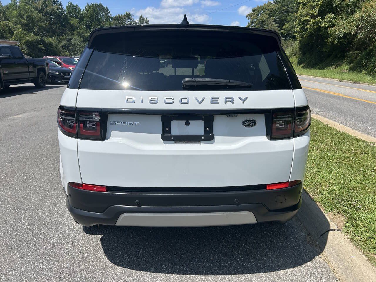 Used 2021 Land Rover Discovery Sport S AWD/4WD image 4