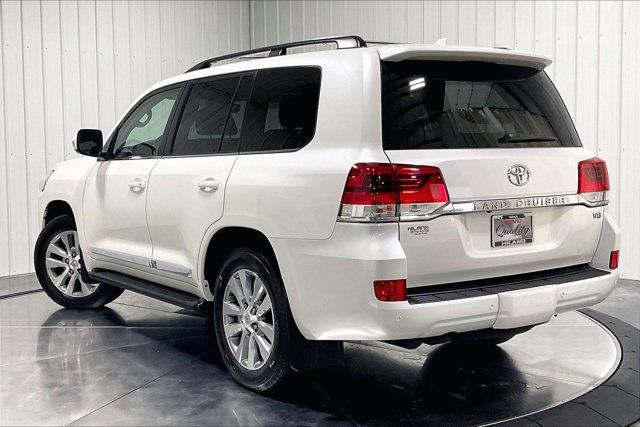 Used 2018 Toyota Land Cruiser AWD/4WD image 12