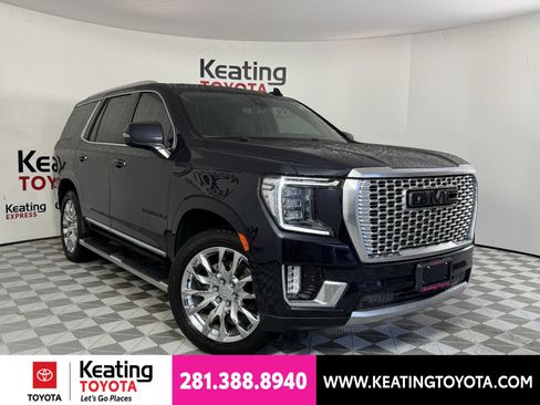 Used 2022 GMC Yukon Denali w/ Denali Premium Package AWD/4WD image 2