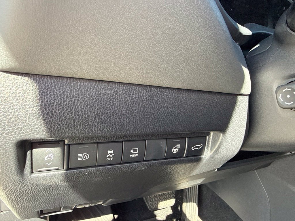 Used 2022 Toyota Venza Limited w/ Advanced Technology Package AWD/4WD image 30