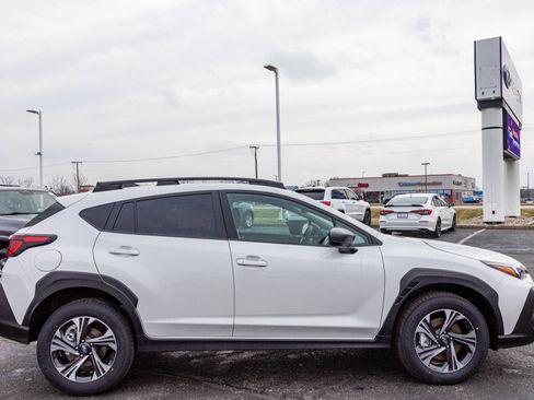 Used 2026 Subaru Crosstrek 2.5i Premium AWD/4WD image 11
