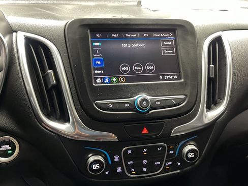 Used 2020 Chevrolet Equinox LT FWD image 8