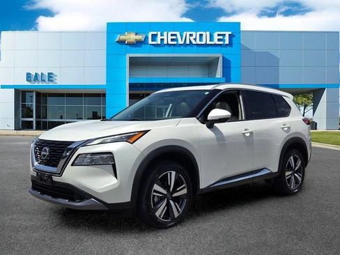 Used 2023 Nissan Rogue SL AWD/4WD image 7