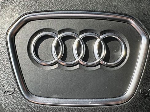 Used 2021 Audi RS Q8 w/ Interior Protection Package image 33